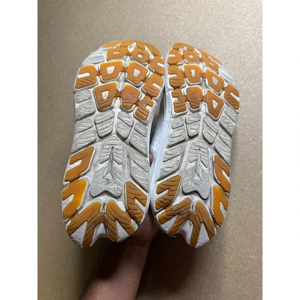 Hoka Kawana 2 White Gum Road Running Shoes Womens 8.5 1147913-WNG